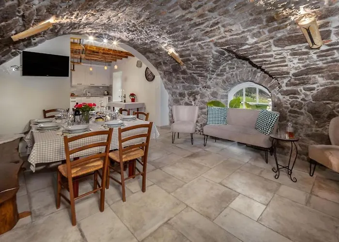 Stancija Kavali Stone House, Zvoneca-opatija Opatija