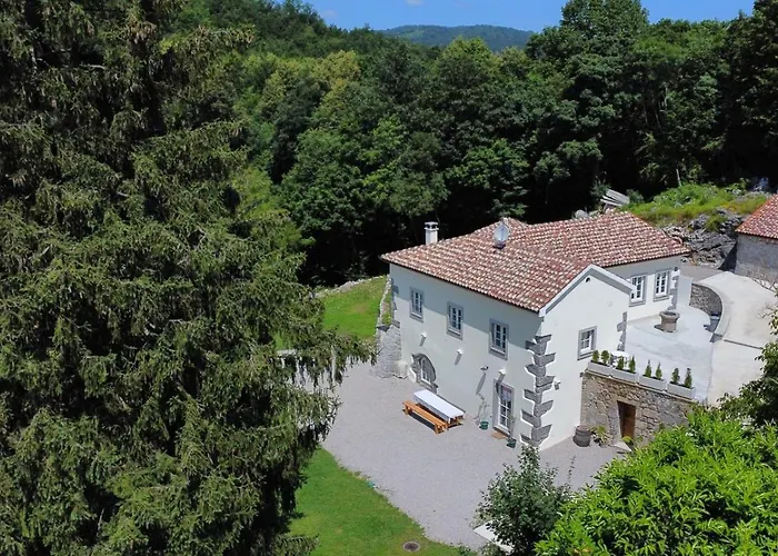 Bed & Breakfast Stancija Kavali Stone House, Zvoneca-opatija Abbazia