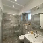 فندق مبيت وإفطار Stancija Kavali Stone House, Zvoneca-opatija أوباتيا