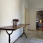 فندق مبيت وإفطار Stancija Kavali Stone House, Zvoneca-opatija أوباتيا