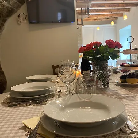 Bed & Breakfast Stancija Kavali Stone House, Zvoneca-opatija