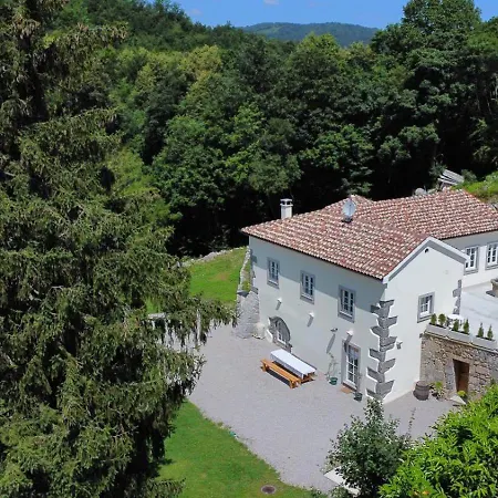 Bed and Breakfast Stancija Kavali Stone House, Zvoneca-opatija Οπατία