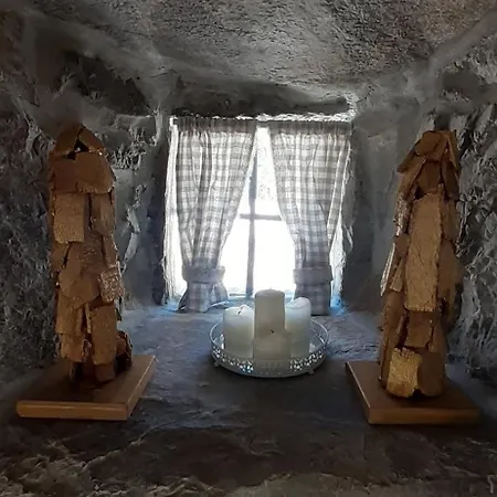 Nocleg ze śniadaniem Stancija Kavali Stone House, Zvoneca-opatija 4*