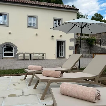 Stancija Kavali Stone House, Zvoneca-opatija