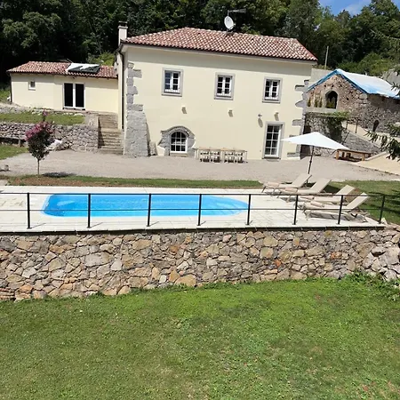 Stancija Kavali Stone House, Zvoneca-opatija 4* Οπατία