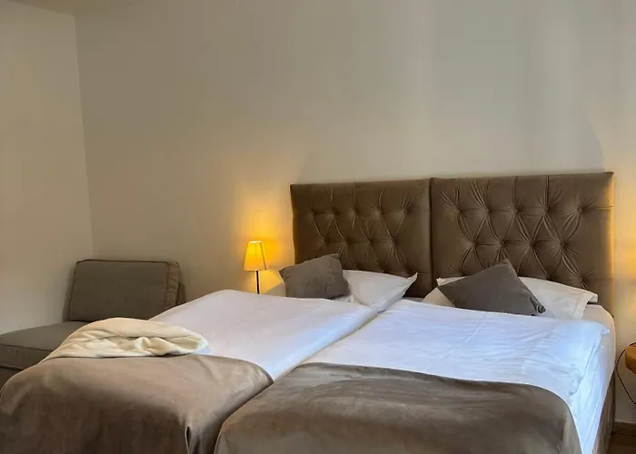 Alojamento de Acomodação e Pequeno-almoço Stancija Kavali Stone House, Zvoneca-opatija 4*