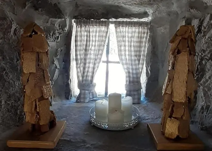 Bed & Breakfast Stancija Kavali Stone House, Zvoneca-opatija 4*